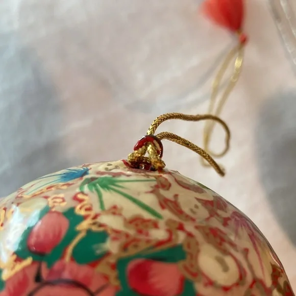 Kasmir Art Paper mache ornaments tassel hand painted - Picture 10 of 16